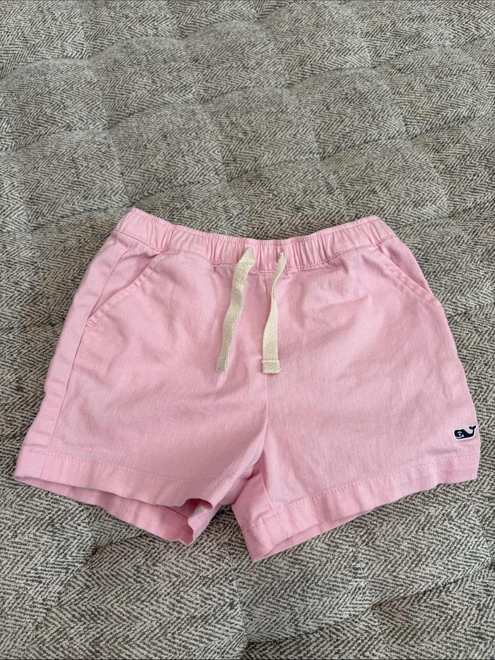 Vineyard Vines shorts size 3T